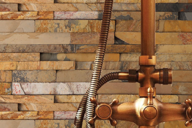 Kinara-importación-y-venta-piedra-natural-15x60cm-interior-exterior-VENUS pared terminado con piedra natural tipo fachaleta grifería