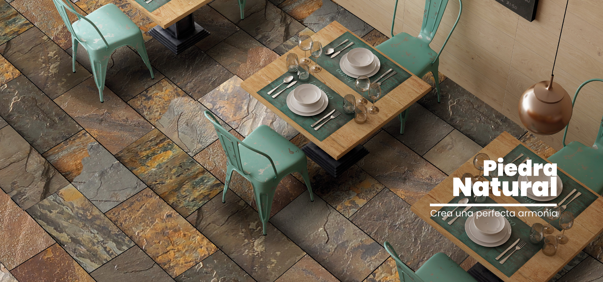 Kinara-Importadores-y-distribuidores-de-piedra-natural-Ecuador Restaurante con pisos de piedra natural espacio interior sillas menta mesas de madera