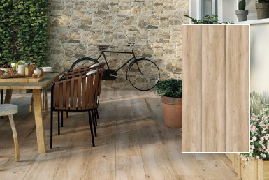 Kinara-importación-y-venta-porcelanato-tipo-madera-23.3x120-cm-ATELIER-BEIGE comedor en madera sillas modernas pared con fachaleta rústica piso con porcelanato tipo maderado