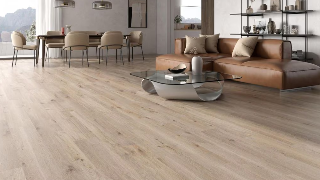 Piso-tipo-PVC-sala-kinara